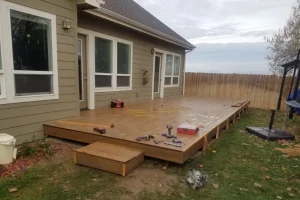 simple small deck in backyard